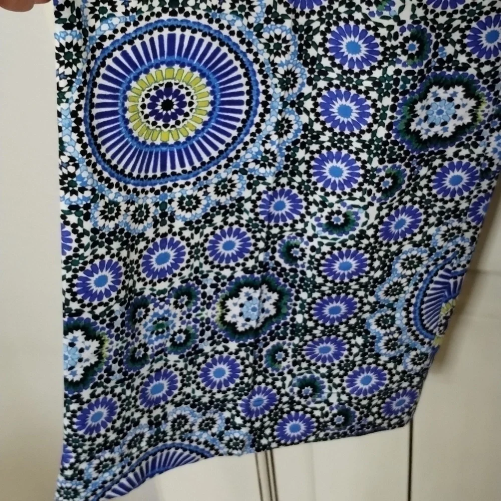Banana Republic Blue Green Wide Leg Pant Size 8 Tie Waist Funky Print